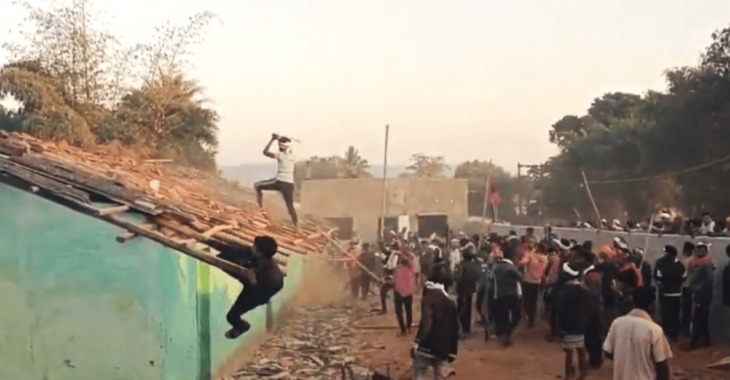 Un corps exhumé après avoir été enterré sur des terres chrétiennes en Inde